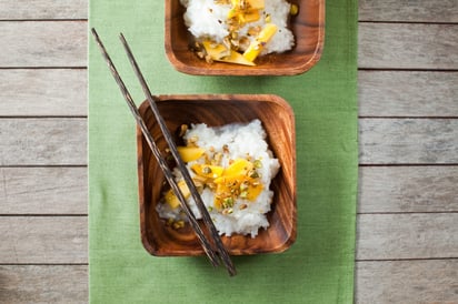 Thai Mango Sticky Rice Dessert